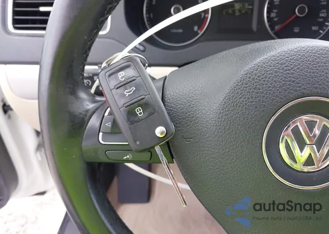 2013 Volkswagen Jetta 2.5L Se из США, поврежденный, VIN 3VWDX7AJ2DM297656